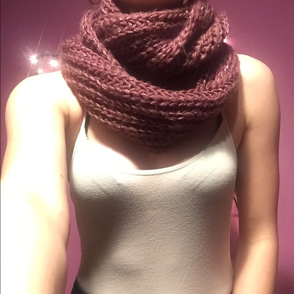 Knit Infinity Scarf - Picture 3 of 4